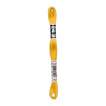 COTONE DA RICAMO 32 MT TITOLO 25 6 MATASSINE COLORE 743