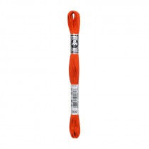 COTONE DA RICAMO 32 MT TITOLO 25 6 MATASSINE COLORE 900
