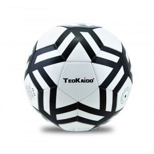 PALLONE PVC CALCIO BIANCO NERO TAGLIA 5