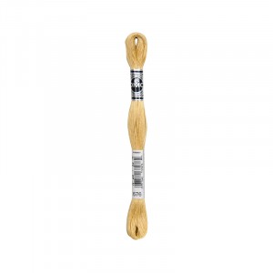 COTONE DA RICAMO 32 MT TITOLO 25 6 MATASSINE COLORE 676
