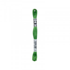 COTONE DA RICAMO 32 MT TITOLO 25 6 MATASSINE COLORE 702