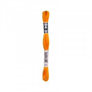 COTONE DA RICAMO 32 MT TITOLO 25 6 MATASSINE COLORE 741