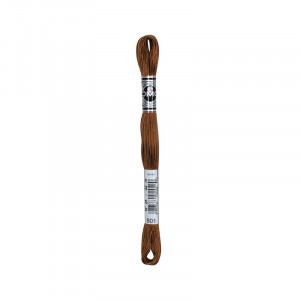 COTONE DA RICAMO 32 MT TITOLO 25 6 MATASSINE COLORE 801