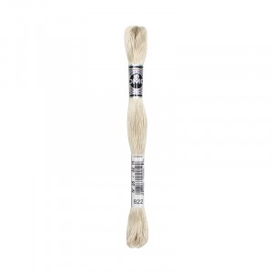 COTONE DA RICAMO 32 MT TITOLO 25 6 MATASSINE COLORE 822