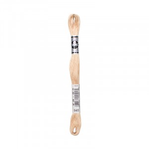 COTONE DA RICAMO 32 MT TITOLO 25 6 MATASSINE COLORE 945