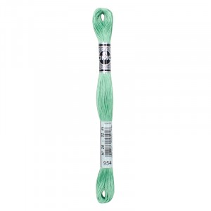 COTONE DA RICAMO 32 MT TITOLO 25 6 MATASSINE COLORE 954