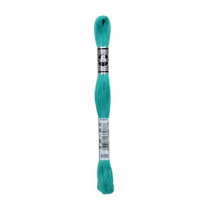 COTONE DA RICAMO 32 MT TITOLO 25 6 MATASSINE COLORE 958