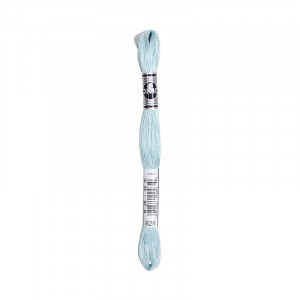 COTONE DA RICAMO 32 MT TITOLO 25 6 MATASSINE COLORE 828