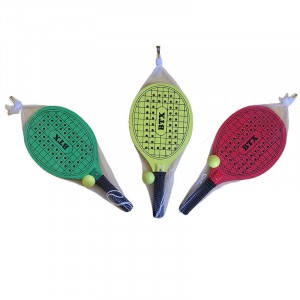 RACCHETTA 44 FORI3 COLORI CM 42x21 MM 8